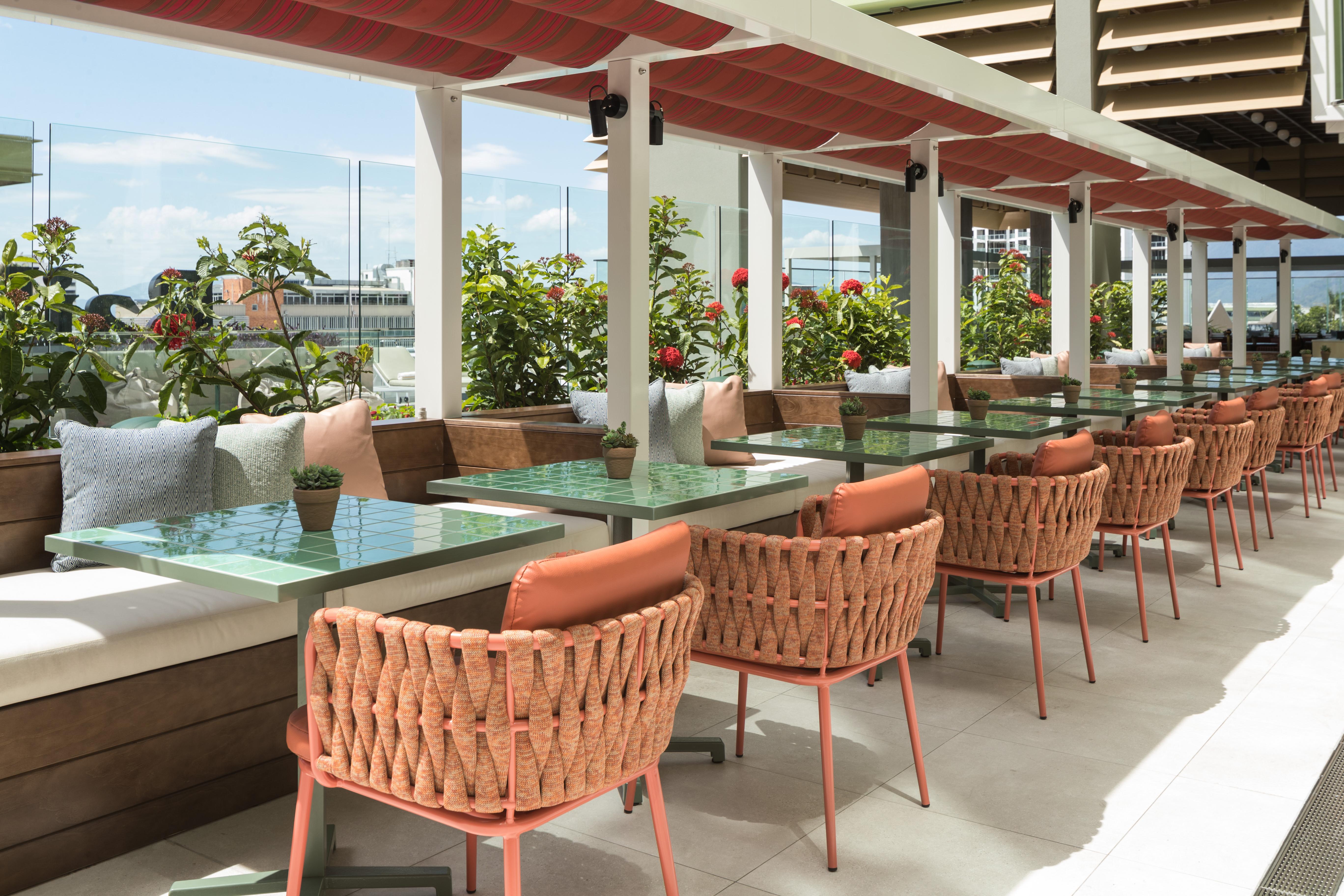 Crystalbrook Bailey Otel Cairns Dış mekan fotoğraf The rooftop bar