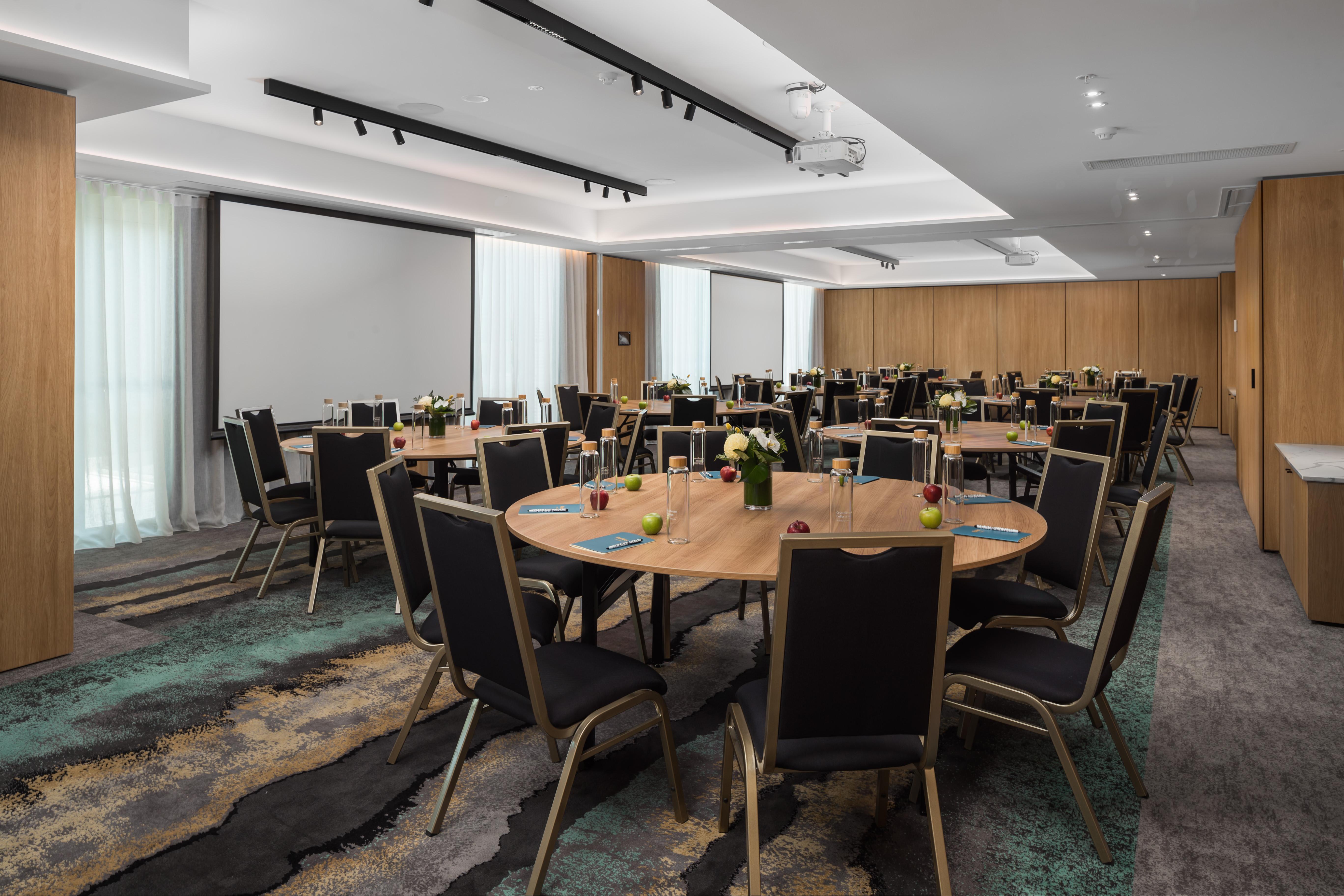 Crystalbrook Bailey Otel Cairns Dış mekan fotoğraf Meeting room
