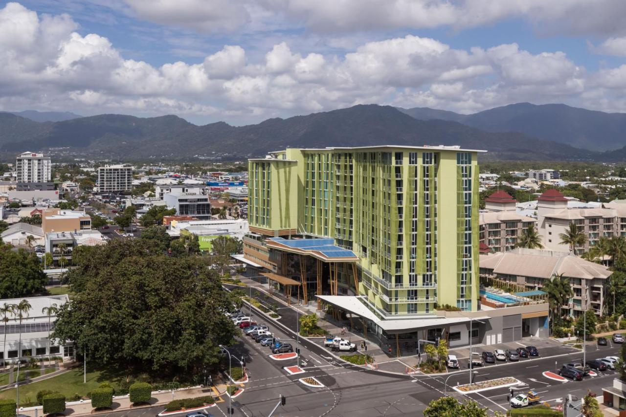 Crystalbrook Bailey Otel Cairns Dış mekan fotoğraf The Village, 2011