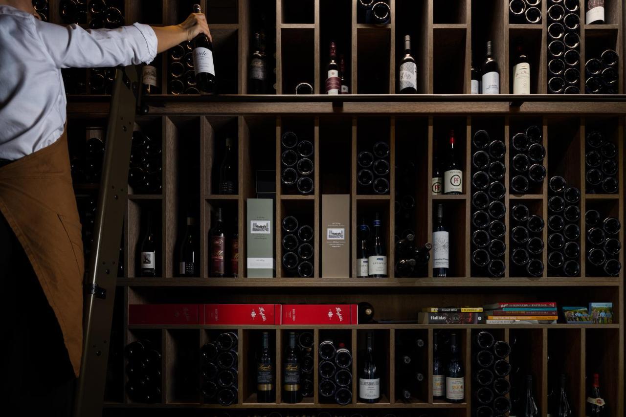 Crystalbrook Bailey Otel Cairns Dış mekan fotoğraf Wine cellar